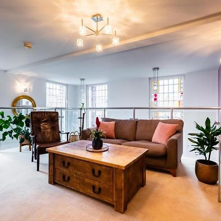 Lux Duplex Apartment 19Th Century Chapel Wakefield Centre Ngoại thất bức ảnh
