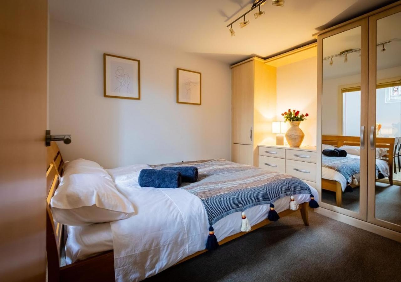 Lux Duplex Apartment 19Th Century Chapel Wakefield Centre Ngoại thất bức ảnh